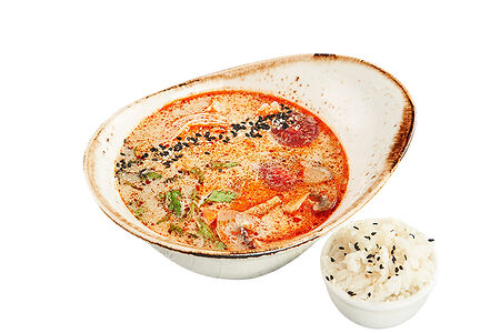 Том Кха с курицей