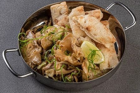 Рапаны в белом вине