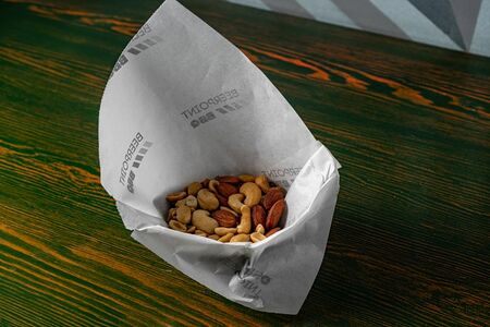 Ореховая смесь