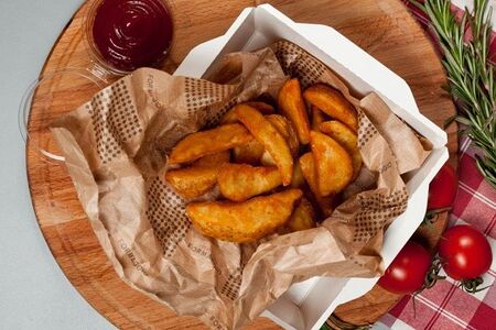 Картофельные дольки по-деревенски