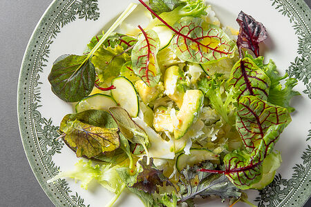 Зеленый салат