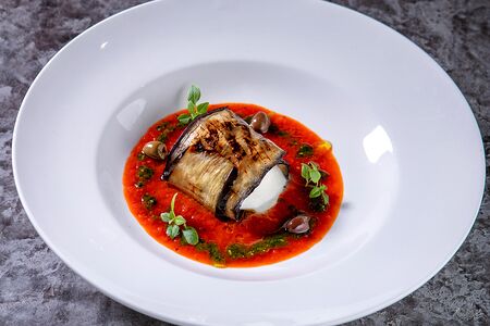 Запеченные инвольтини из баклажана с моцареллой