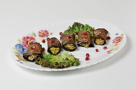 Баклажаны с орехами