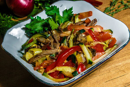 Салат Янгелик