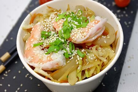 Удон с морепродуктами