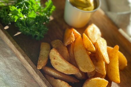 Картофельные дольки