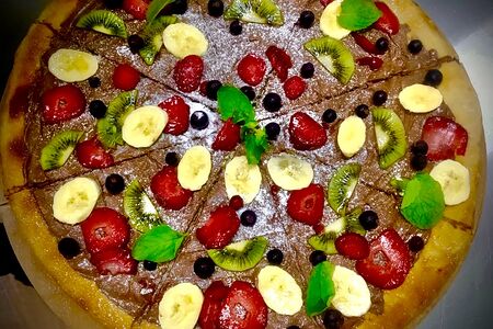 Фруктовая пицца