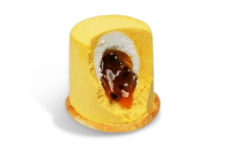 Пирожное Манго-маракуйя