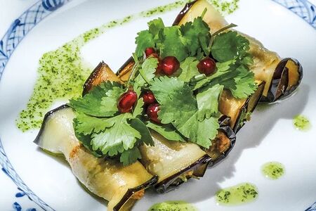 Рулетики из баклажанов