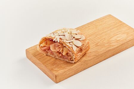 Яблочный штрудель