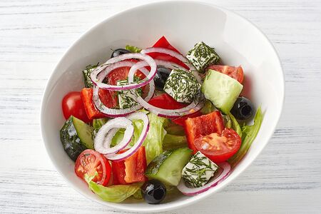 Салат греческий