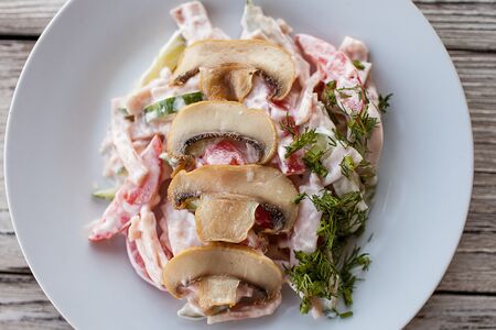 Салат Ветчина-Грибы