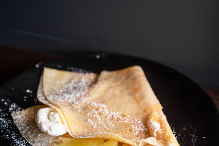 Блин с ананасом и креметте