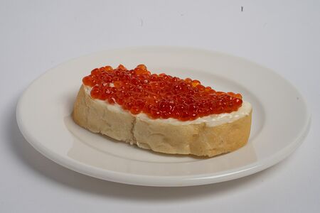 Бутерброд с икрой