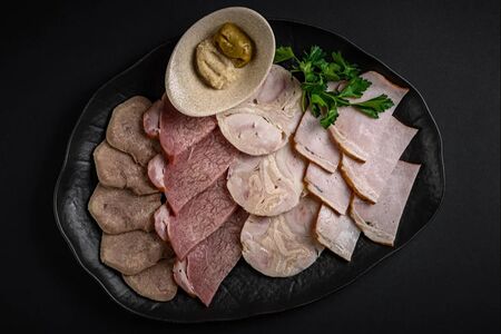 Ассорти мясное