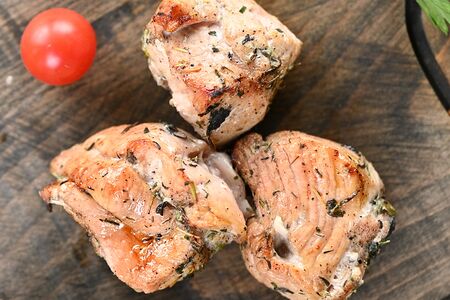 Шашлык из cвинoй шеи