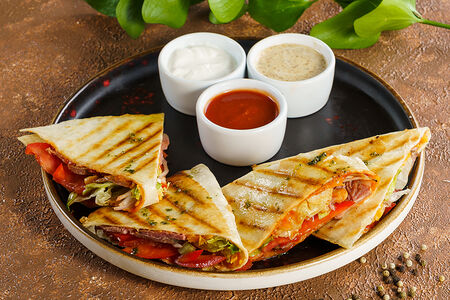 Кесадилья с говядиной