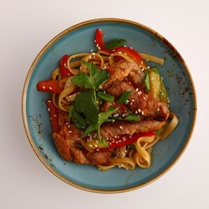 Вок с говядиной