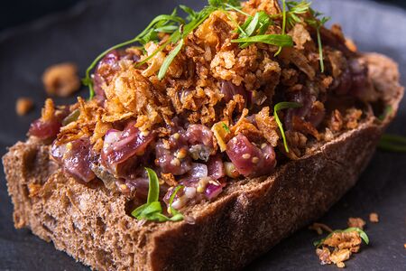 Пинчос тартар