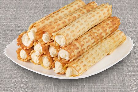 Трубочка с заварным кремом