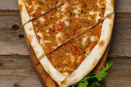 Пиде с говядиной