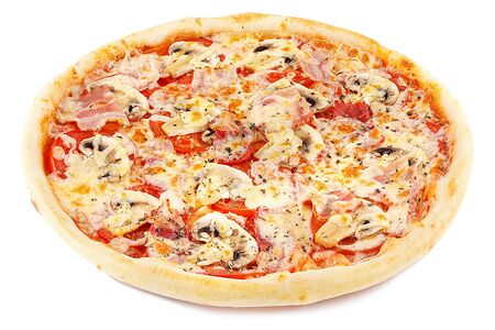 Пицца с беконом и грибами