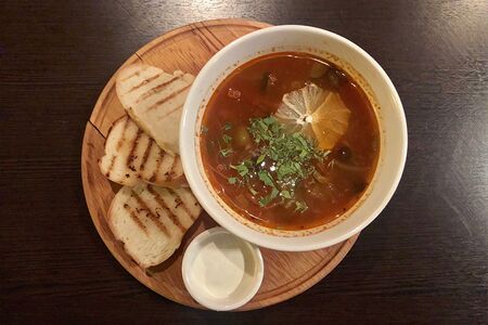 Солянка мясная