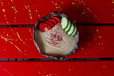 Хумус с овощами