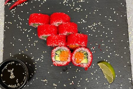 Калифорния с лососем