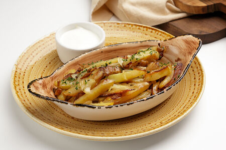 Картофель жареный с белыми грибами