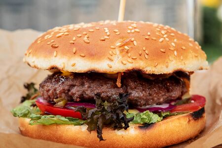 Бургер Острый