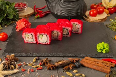 Калифорния с крабом