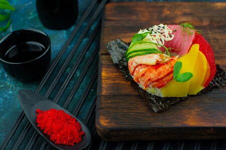 Пончик Краб и Тунец