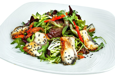 Салат Микс с угрем