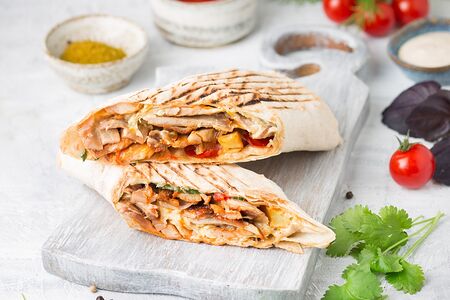 Шаурма с курицей классическая