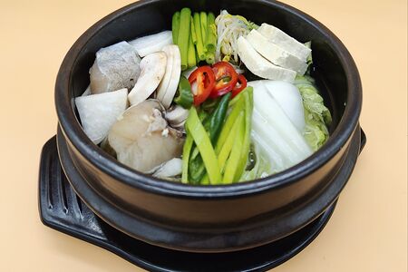 Суп из трески Тэгу чири тан