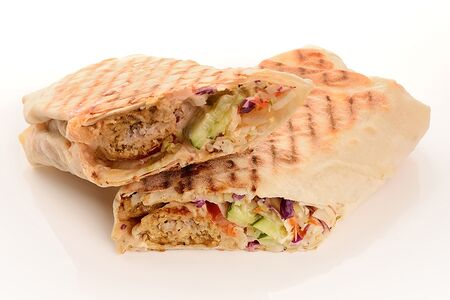 Шаурма с кебабом из курицы