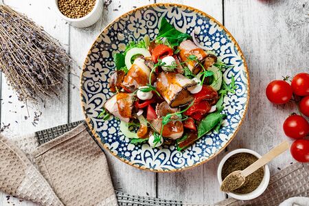 Салат из мраморной говядины