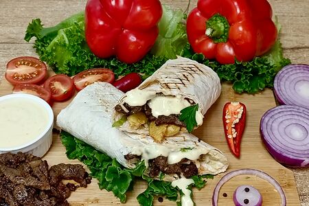 Мясная шаурма с бараниной
