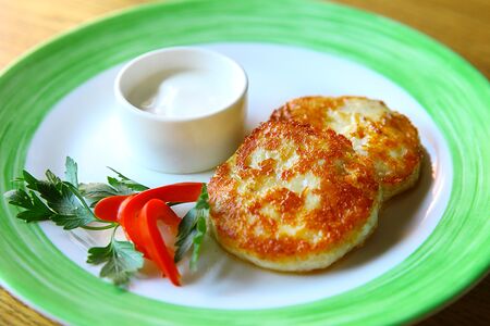 Куриные котлеты со сметаной