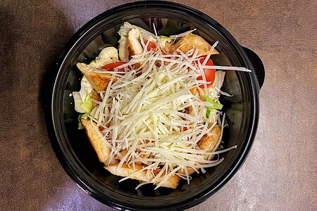 Цезарь с курочкой гриль