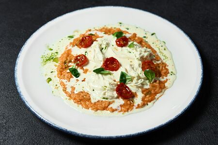 Ризотто с томатами и страчателлой