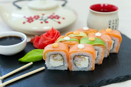 Ролл Бангкок