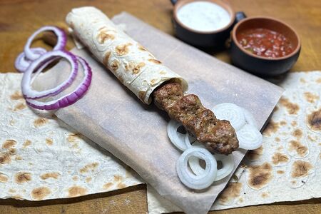 Люля в лаваше из говядины