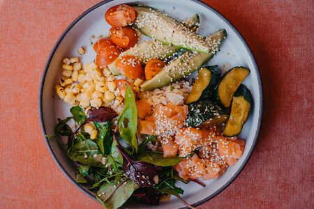 Поке с лососем