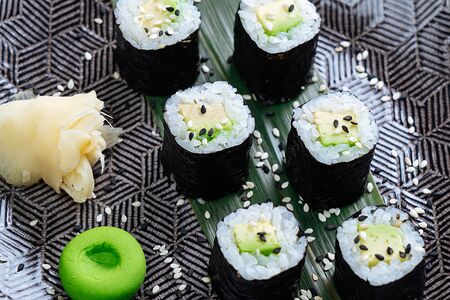 Мини-ролл с начинкой на выбор