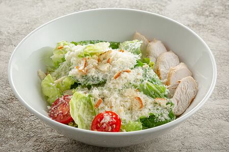 Цезарь с куриным филе