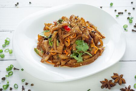 Говяжий желудок по-сычуаньски