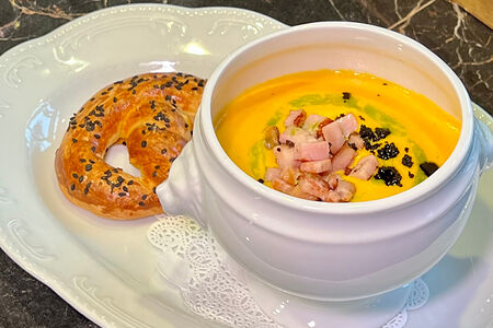 Сырный крем с бретцелем