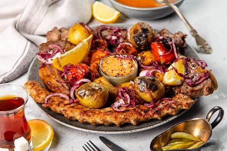 Маленькое ассорти шашлыков